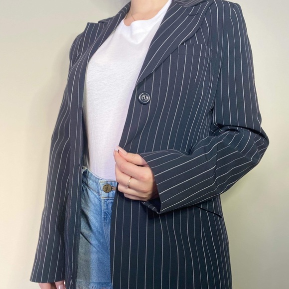 Navy blazer - Picture 1 of 2